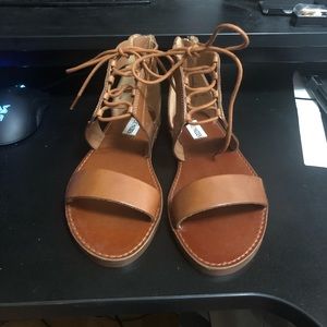 BRAND NEW Steve Madden sandals